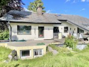 Höchenschwand Haus mit Ausbaupotential über 3 Etagen und großem Grundstück in toller Lage Haus kaufen