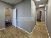 München 2 Einheiten / Baugenehmigung für Wohnen liegt vor / 9 Zimmer / 1 Küche / 5 WCs / 4 Duschen / 4 Kfz Gewerbe kaufen