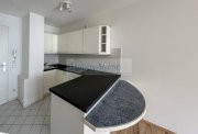 München Wohnung ist bezugsfrei / Süd-Loggia / EBK / weißes Bad / 1 Zi ETW 2. OG Wohnung kaufen