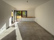 München bezugsfreie und renovierte Dachgeschosswohnung in ruhiger Innenhoflage Wohnung kaufen