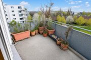 München Bogenhausener Höfe: Moderne & perfekt aufgeteilte WG-Wohnung mit hoher Rendite und Fernblick Wohnung kaufen