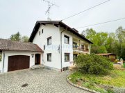 Sauerlach -bezugsfreies 2 Familienhaus mit ausgebauten DG - Grundstück Südausrichtung Haus kaufen