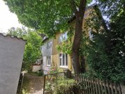 Planegg Charmante Villa mit Pool und Parkgarten – exklusives Refugium in Toplage bei München Haus kaufen