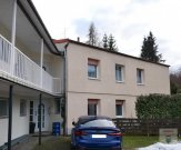 Emmering Attraktive Wohnung mit großem Garten,
Garage mit verpachteter Gaststätte 
inklusive genehmigtem Biergarten Gewerbe kaufen