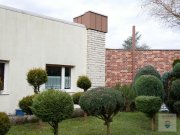 Emmering Attraktive Wohnung mit großem Garten,
Garage mit verpachteter Gaststätte 
inklusive genehmigtem Biergarten Gewerbe kaufen