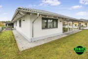 Weng Energieeffizienz A+ "Luxus Neubau Bungalow mit Sichtdachstuhl in ruhiger Wohnsiedlung" Haus kaufen