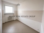 Ingolstadt 3-Zimmer-Eigentumswohnung in Ingolstadt - mit Süd-West-Balkon, Außenstellplatz und starkem Wohnpotenzial! Wohnung kaufen