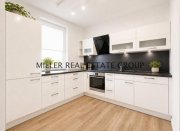 Kösching Moderne 4-Zimmer-Erdgeschosswohnung mit Privatgarten, Terrasse & zwei Tiefgaragenstellplätzen! Wohnung kaufen
