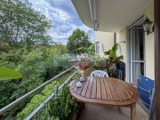 Kirchheim bei München Gepflegte, große 2-Zimmer-ETW mit verglastem Westerker & TG Platz / Verkauf auf Nießbrauchbasis Wohnung kaufen