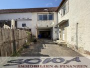 Neuburg an der Donau Einfamilienhaus mit Charme in einer guten Lage in Neuburg - Ein Eigenheim von Ihrem Immobilienexperten SOWA Immobilien &