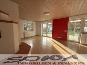 Neuburg an der Donau Einzugsbereit! Zentrumsnahes Einfamilienhaus mit guter Raumaufteilung und einer großen Garage im Englischen Garten in Neuburg -