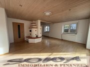 Neuburg an der Donau Einzugsbereit! Zentrumsnahes Einfamilienhaus mit guter Raumaufteilung und einer großen Garage im Englischen Garten in Neuburg -