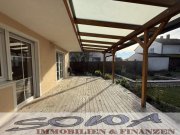 Neuburg an der Donau Einzugsbereit! Zentrumsnahes Einfamilienhaus mit guter Raumaufteilung und einer großen Garage im Englischen Garten in Neuburg -