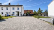 Neuburg an der Donau Modernisiertes Reiheneckhaus in Neuburg an der Donau - großzügiges Familienwohnen mit Garten, zwei Terrassen, Balkon &