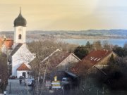 Utting am Ammersee Diese stilvolle Maisonette-Dachgeschosswohnung mit Spitzboden und herrlichem Seeblick vereint gemütliches Wohnen mit modernem