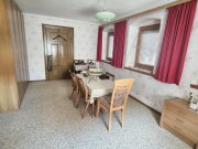 Hermaringen Wohnhaus mit reichlich Platz und Potenzial Haus kaufen