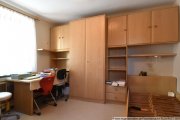 Nürnberg Sehr gepflegtes und großzügiges Haus mit Garage in toller Lage, ohne Käuferprovision! Haus kaufen