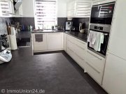 Nürnberg Neuwertiges Reihenhaus in Höfen mit Sonnen-Terrasse zum pflegeleichten Spielgarten + Carport + KfZPl Haus kaufen