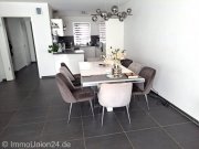 Nürnberg Neuwertiges Reihenhaus in Höfen mit Sonnen-Terrasse zum pflegeleichten Spielgarten + Carport + KfZPl Haus kaufen