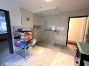 Schwanstetten Exklusives Zweifamilienhaus in Top-Lage von Schwanstetten mit Doppelcarport und PV-Anlage Haus kaufen