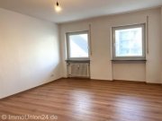 Erlangen TOP Innenstadtlage - moderne 2-Zimmer-Wohnung 73 qm mit großem Sonnenbalkon und Einzelgarage Wohnung kaufen