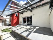 Schwabach Stilvolles 241 qm Einfamilienhaus mit Luxusausstattung und großer 100 qm Garage für Autoenthusiasten Haus kaufen