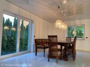 Schwabach Stilvolles 241 qm Einfamilienhaus mit Luxusausstattung und großer 100 qm Garage für Autoenthusiasten Haus kaufen