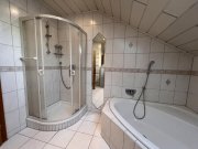 Thyrnau Gepflegtes Zweifamilienhaus mit 2 separaten Eingängen Haus kaufen