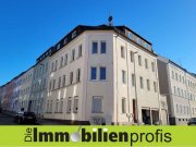 Hof Hof: Teilrenoviertes Mehrfamilienhaus zwischen Innenstadt und Hochschulen Gewerbe kaufen