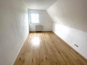 Hof 1333 - Hof: Charmante kleine Doppelhaushälfte mit großem Garten Haus kaufen