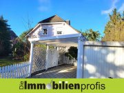 Hof Hof: Attraktives Einfamilienhaus mit Garten und Garage Haus kaufen