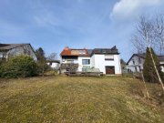 Hof Hof-Krötenbruck: Zweifamilienhaus in Bestlage Haus kaufen