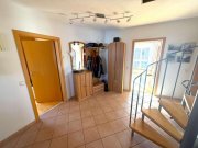 Naila Naila: Großzügige Eigentumswohnung mit Balkon und Garage Wohnung kaufen