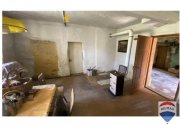 Neudrossenfeld ! Reduziert ! Naturliebhaber aufgepasst: Sanierungsbedürftiges EFH/ ZFH in wunderschöner Lage Haus kaufen