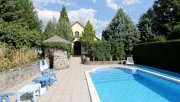 Kissomlyó Für Liebhaber des Besonderen! Großzügiges Landhaus mit zwei Gästehäusern und Kapelle Haus kaufen