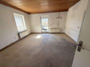 Waldsassen Dreifamilienhaus mit altersgerechter 140 m²-Wohnung in Waldsassen Gewerbe kaufen