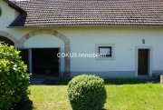 Hümpfershausen Ihr Platz in der Rhön: solides Wohnhaus mit großem Nebengelass, Park-Garten & Weitblick Haus kaufen