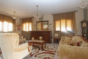 Avgorou Spacious 4 bedroom, 2 bathroom family home on corner plot with Title Deeds for the land in quiet residential area of Avgorou - 