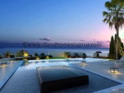 Ayia Thekla One of a kind 4 bedroom, 3 bathroom new build BEACH FRONT villa on Private Plot with TITLE DEEDS in Ayia Thekla - SRT101DP.This