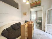 Budapest III. kerület Kiváló befektetés a Kolosy tér szomszédságában!

Eladó a III kerületben, a Bécsi úton, 2 utcafronti üzletnyitási