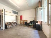 Budapest III. kerület Kiváló befektetés a Kolosy tér szomszédságában!

Eladó a III kerületben, a Bécsi úton, 2 utcafronti üzletnyitási