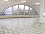 Budapest XIII. kerület XIII. Angyalföldön hosszútávra kiadó egy negyedik emeleti, 200 m2-es irodaterületet.

AZONNAL költözhető!

 Gewerbe