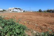 Kapparis 592m2 corner plot of land just 600m from the beach in Kapparis. - LKAP148AS.This level plot has road access and is in zone ka8