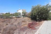 Kapparis LKAP142 - 526m2 residential plot of land for sale in Kapparis.With road access, this corner plot is an excellent investment for