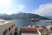Lepetane Apartment for sale in Lepetane with sea viewApartment for sale in Lepetane, near the town of Tivat. The apartment has an area of
