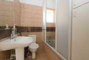 Paralimni 1 bedroom, 1 bathroom first floor apartment with Title Deeds in Paralimni - PAR200.Set on the first floor with staircase access