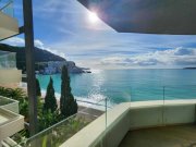 Rafailovici For sale a bright apartment in Rafailovici with a panormic sea view A two-bedroom apartment for sale in Budva, Rafailovica on