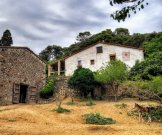 Tordera Bauernhaus aus Stein (innen und außen) aus dem 19. Jahrhundert , 5 km vom Zentrum von Pineda de Mar entfernt
Die Tatsache, dass
