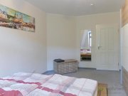 Dresden (EF0392_M) Dresden: Striesen-Ost, neu möblierte 3 Zimmer Dachwohnung in ruhiger Altstadtvilla, WLAN inklusive Wohnung mieten