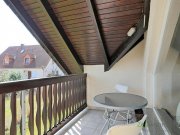 Radeberg (EF0504_M) Dresden: Ullersdorf, großzügige möblierte Wohnung mit eigenem Balkon in ruhigem EFH, 500 Meter zum Golfplatz